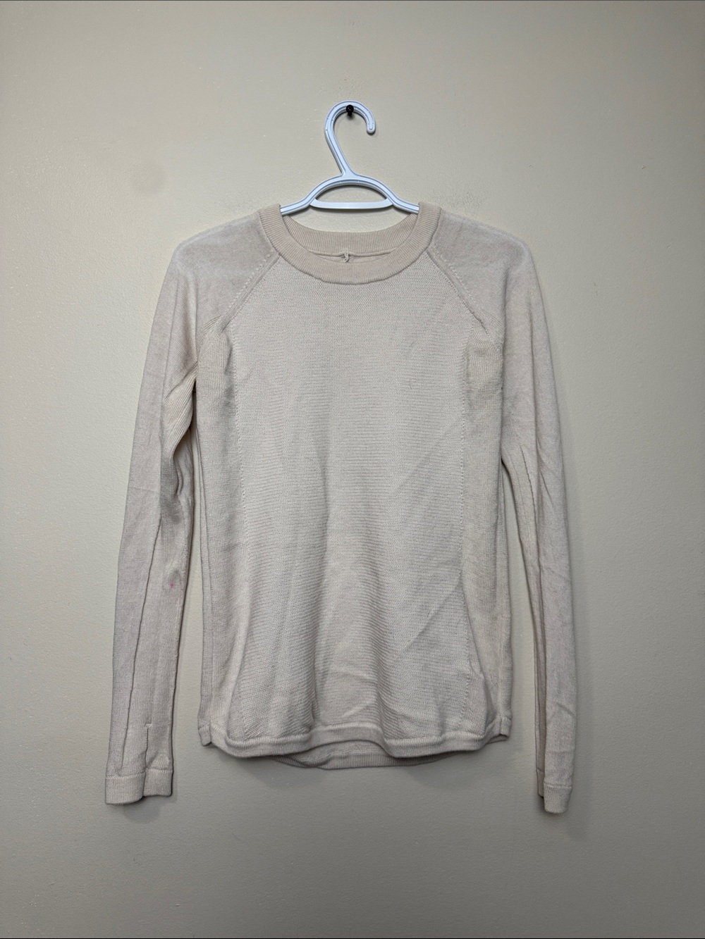lululemon athletica Long-Sleeve Crewneck Thermal Top - Cream size 6-8